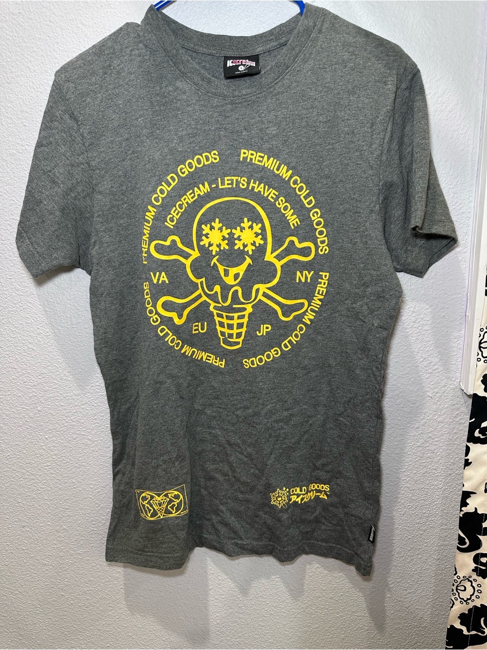 Icecream Mens small Graphic